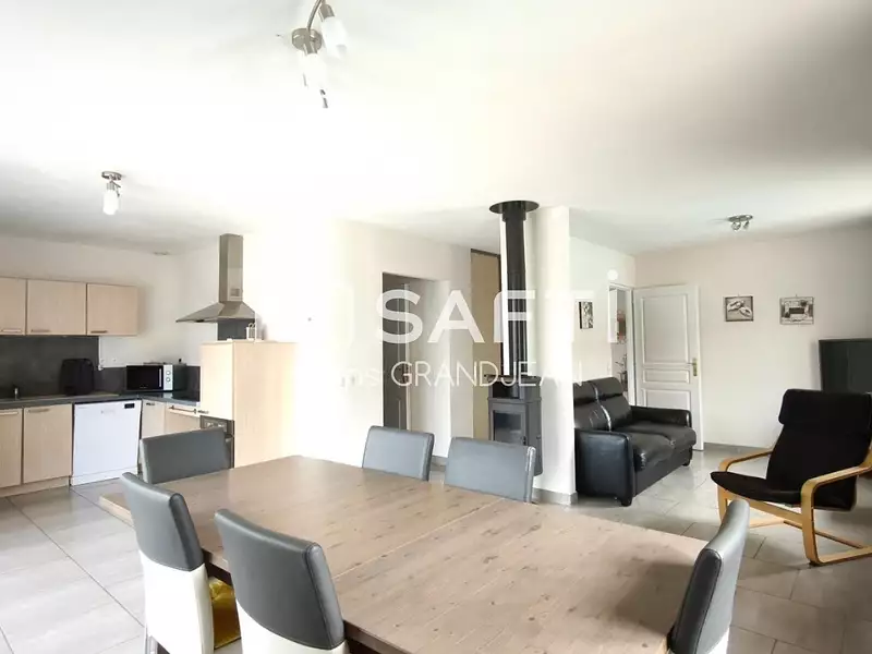 Maison, 81 m²