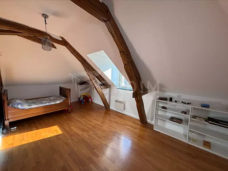 Maison, 210 m²