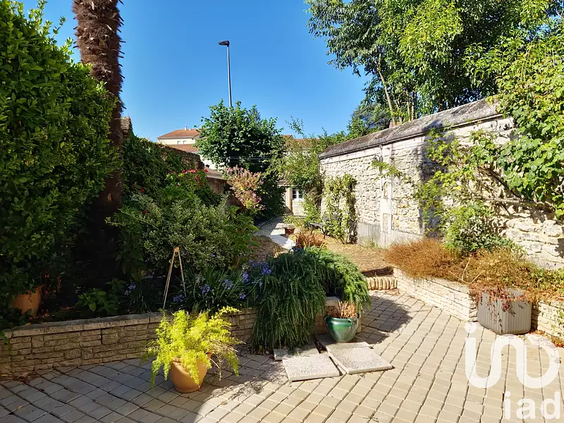 Maison, 231 m²