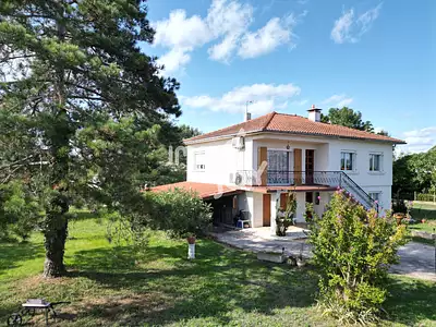Maison, 164 m²