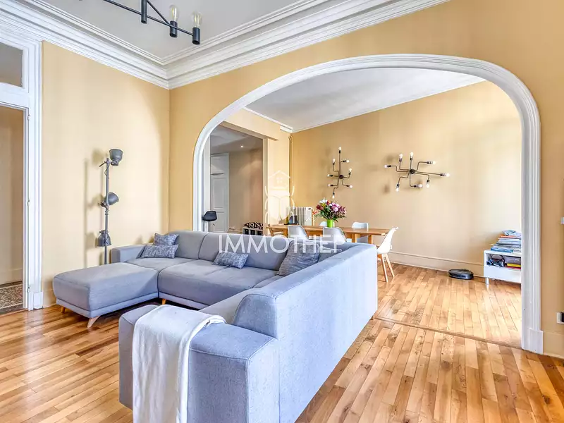 Appartement, 160 m²