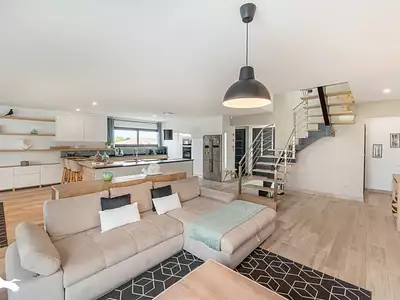 Maison, 168 m²