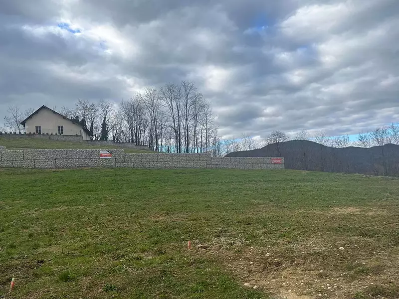 Terrain, 788 m²