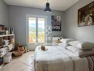 Maison, 220 m²