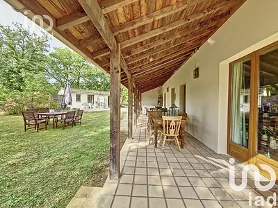 Maison, 167 m²