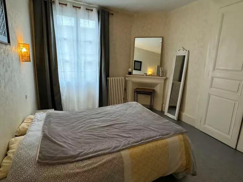 Immeuble, 160 m²