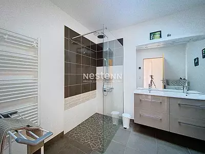 Maison, 291,6 m²