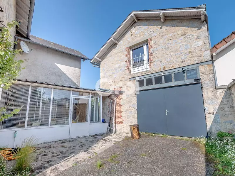 Maison, 180 m²