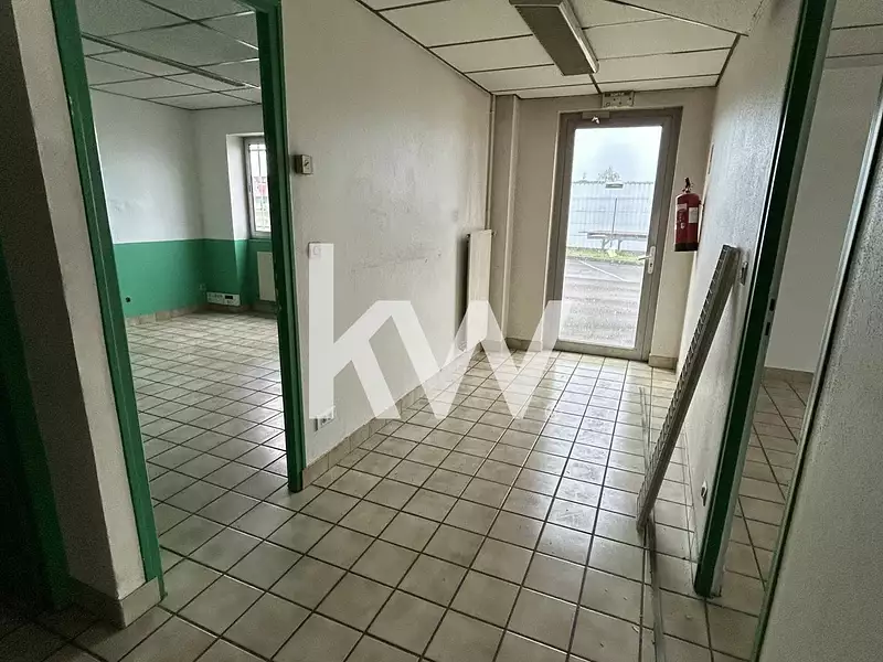Divers, 423 m²