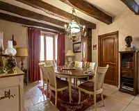 Maison, 220 m²