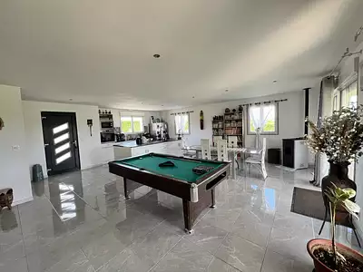 Maison, 140 m²