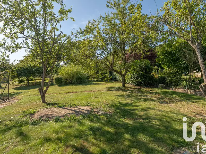 Terrain, 750 m²