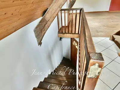 Immeuble, 220 m²