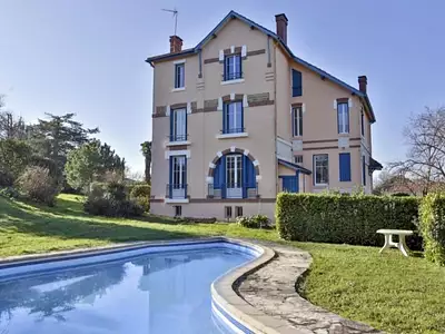 Maison, 190 m²