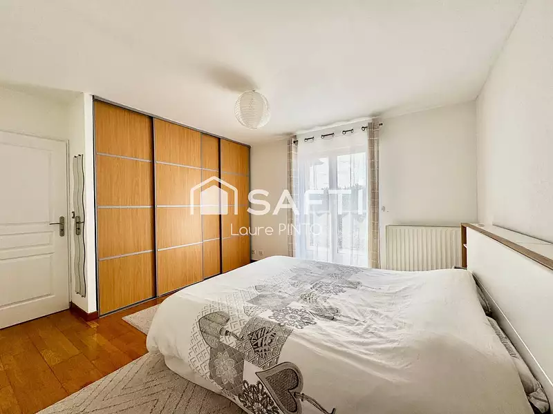 Maison, 178 m²