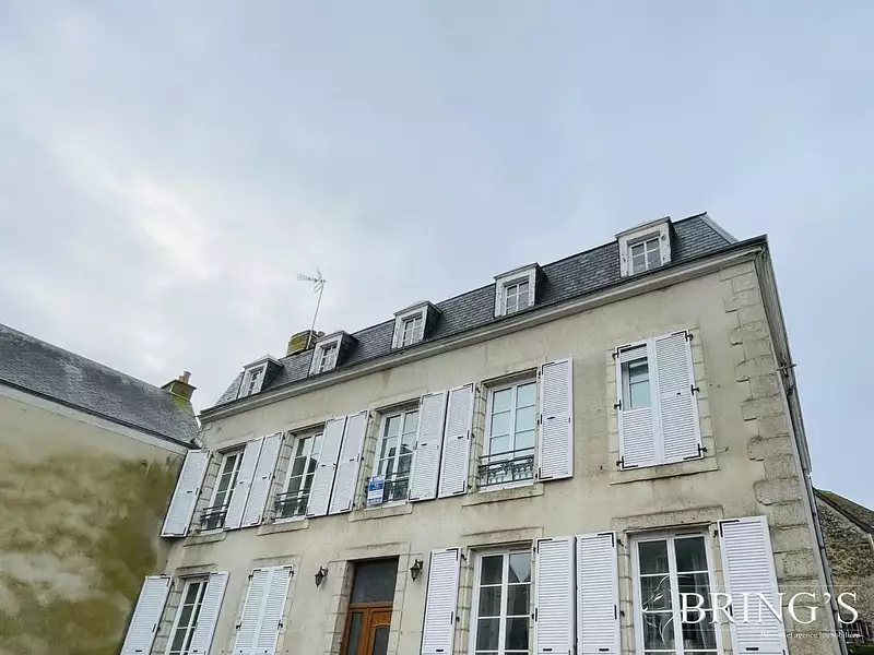 Maison, 196 m²
