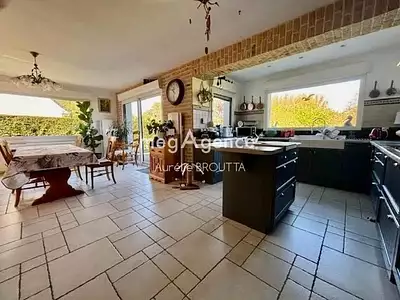Maison, 140 m²