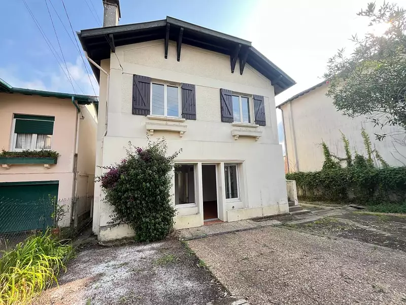 Maison, 156 m²