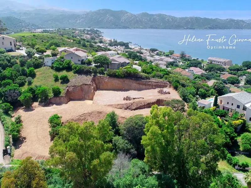 Terrain, 4 440 m²