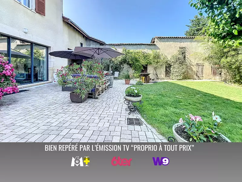 Maison, 330 m²