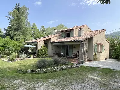 Maison, 165 m²