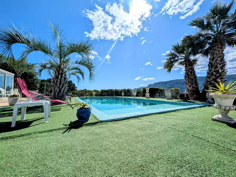 Maison, 370 m²