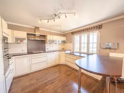 Maison, 136,1 m²