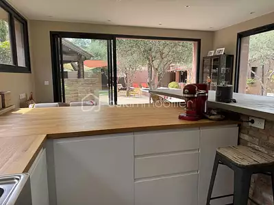 Maison, 162 m²