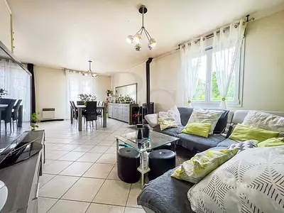 Maison, 77 m²