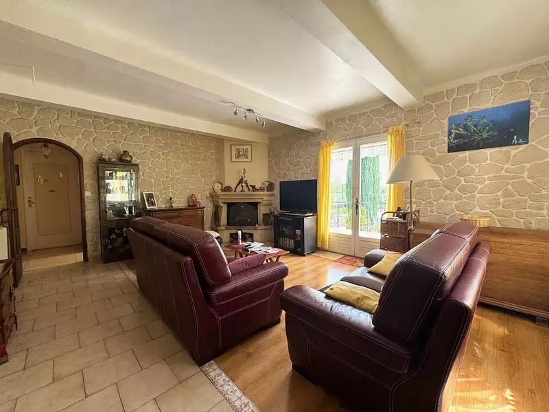 Maison, 237 m²