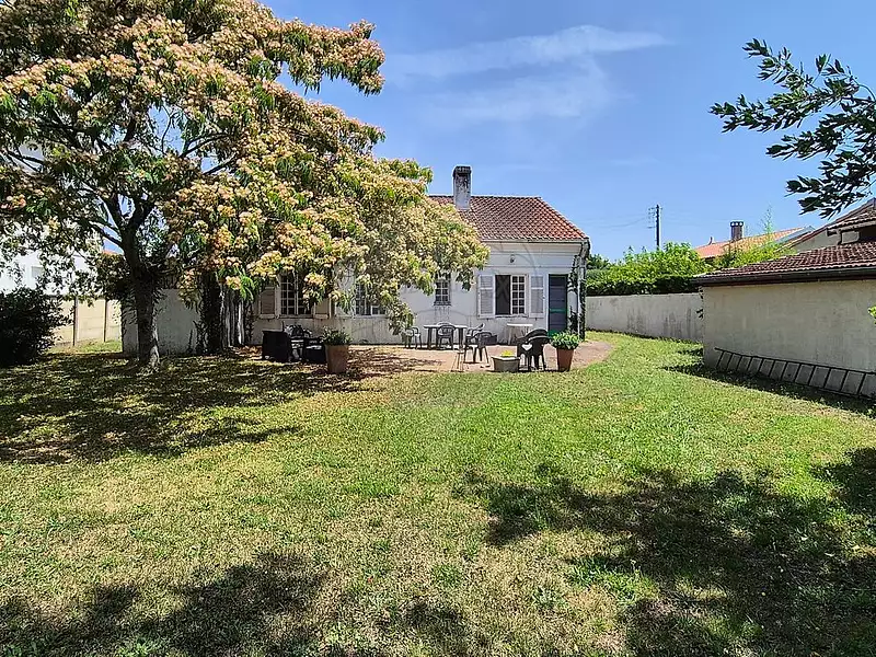 Maison, 180 m²