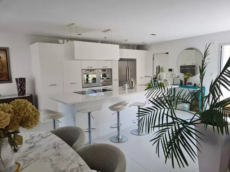 Maison, 144 m²
