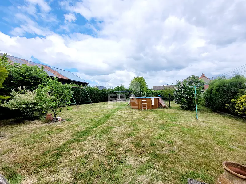 Maison, 325 m²