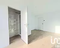 Maison, 216 m²