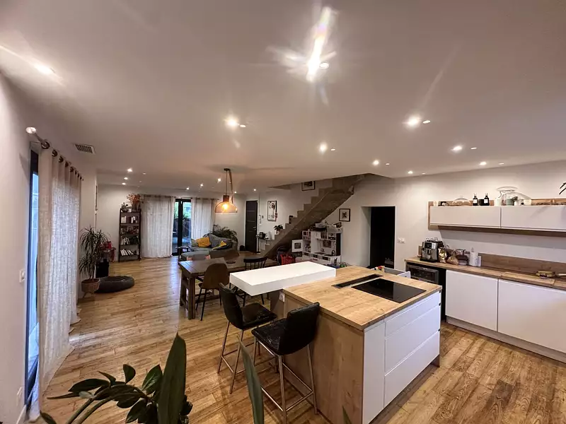 Maison, 115 m²