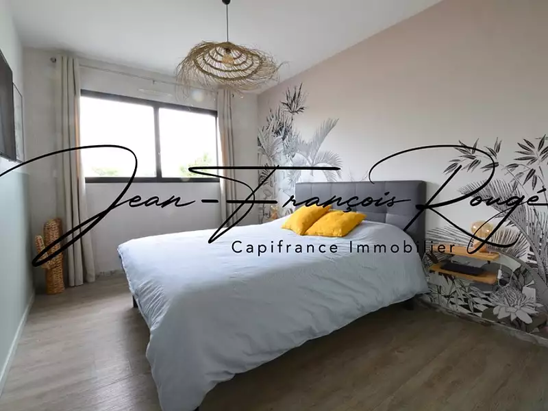 Maison, 162 m²