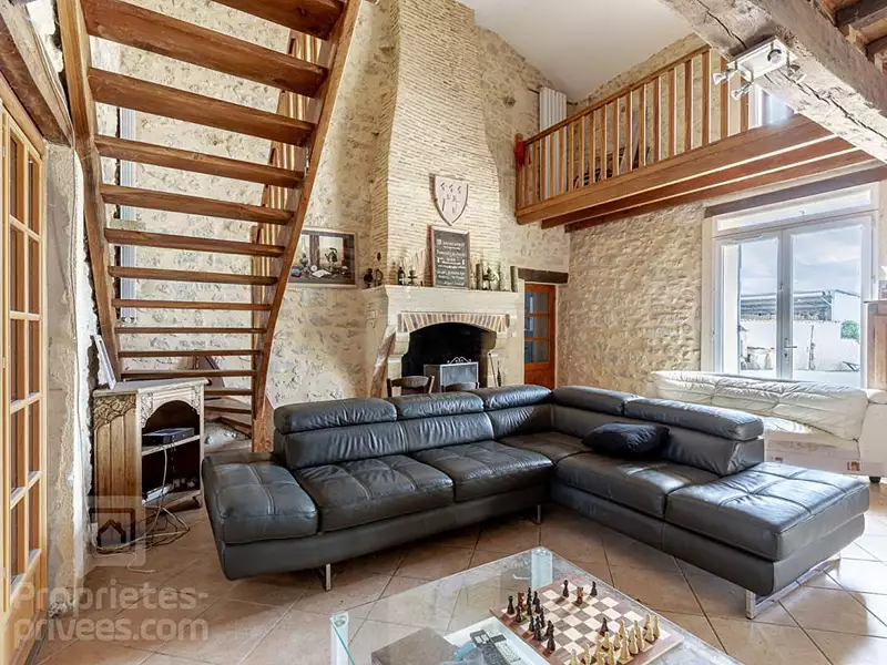 Maison, 280 m²