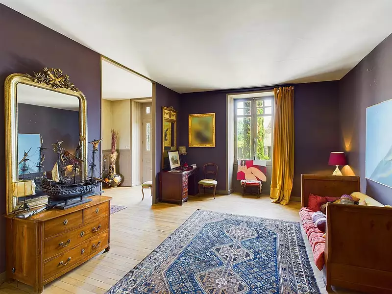 Maison, 756 m²
