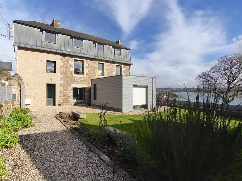 Maison, 180 m²