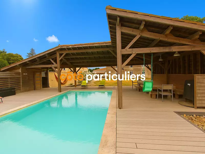 Maison, 334,78 m²