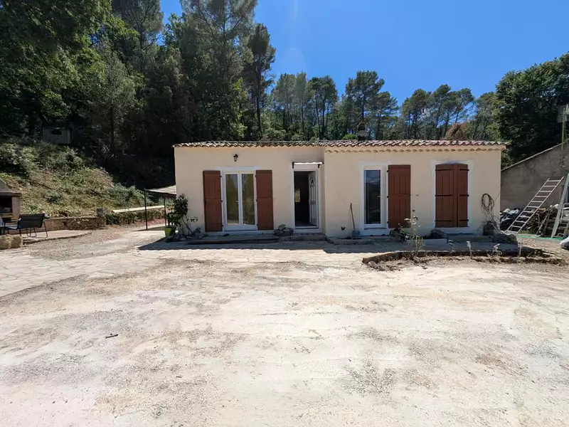 Maison, 97 m²