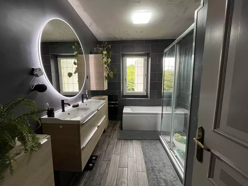 Maison, 222 m²