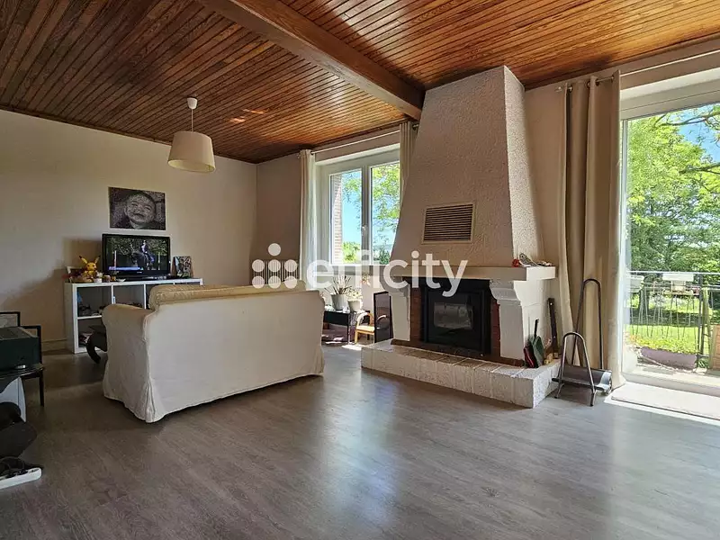 Maison, 195 m²