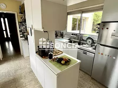 Maison, 174 m²
