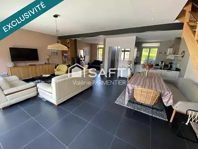 Maison, 115 m²
