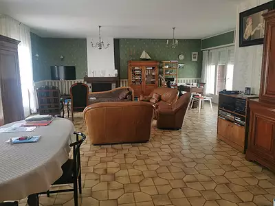 Maison, 165 m²