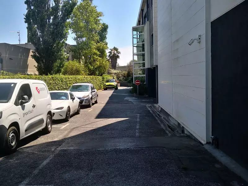 Divers, 600 m²