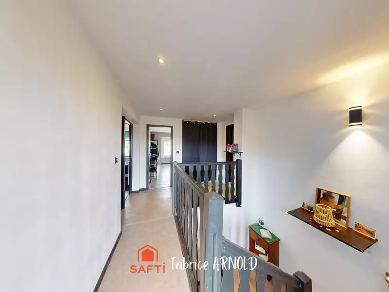 Maison, 170 m²