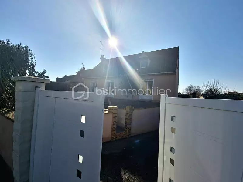 Maison, 164 m²