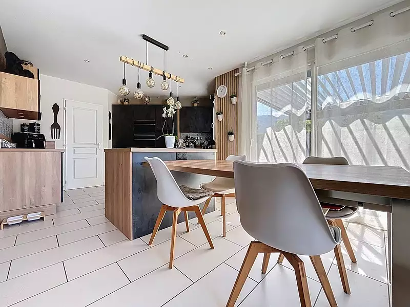 Maison, 128 m²